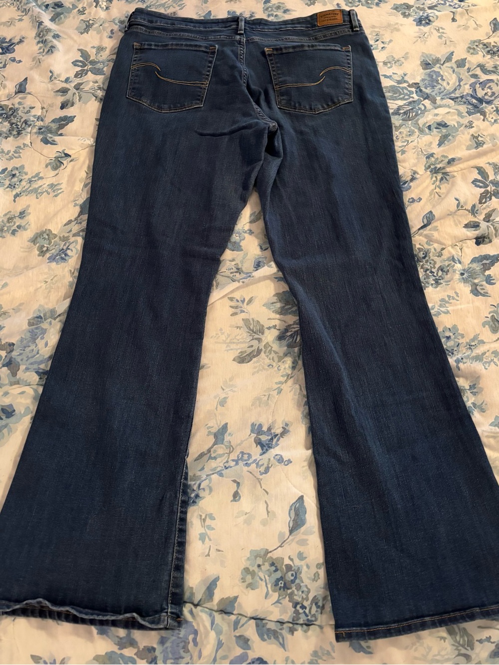 Signature by Levi Strauss Dark Blue Bootcut Jeans - Picture 2 of 3